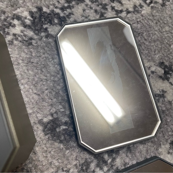 Swarovski Plastic Mirror Top Set of 2 Display Stands - Picture 5 of 12